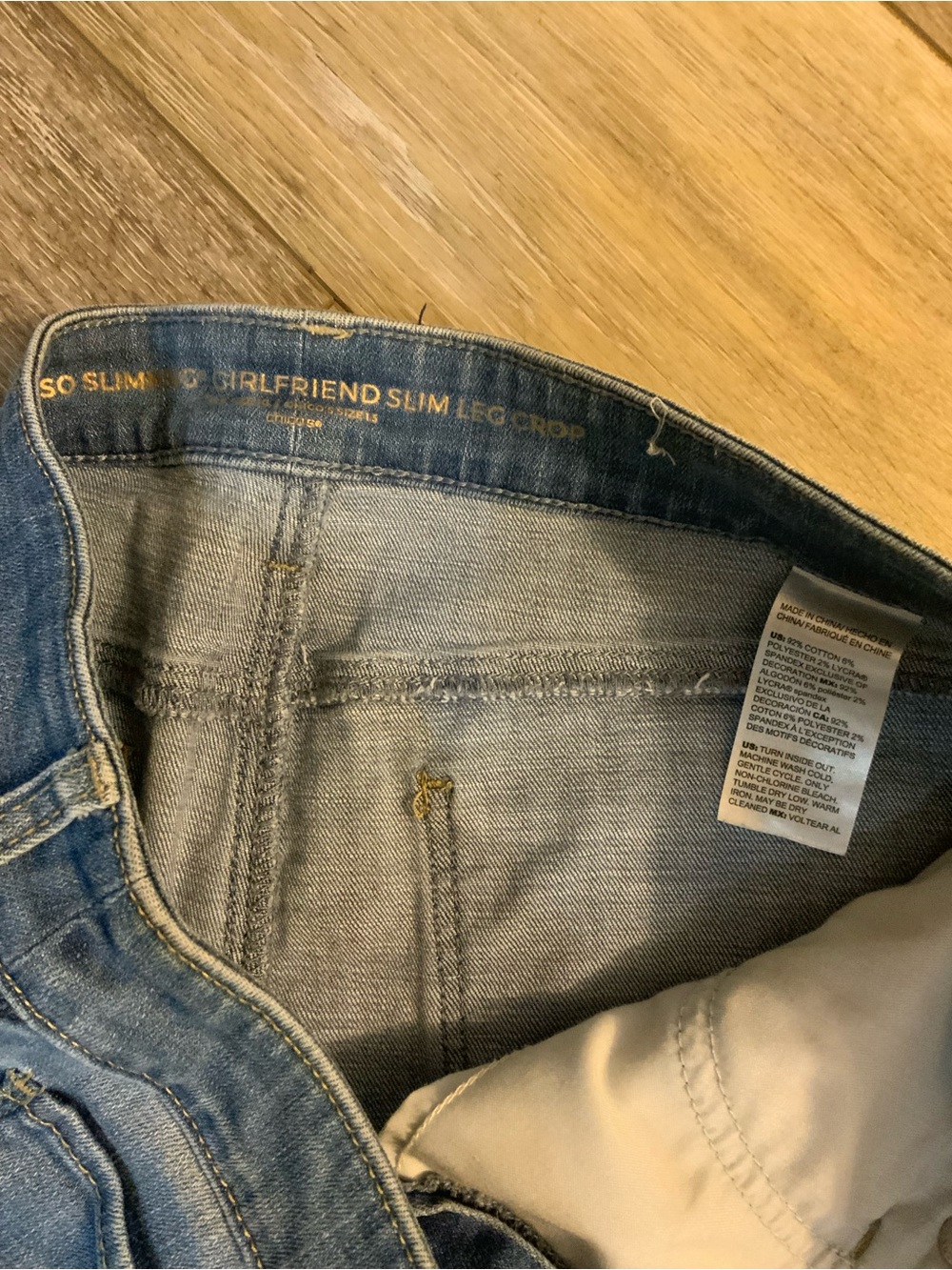 Chico's So Slimming girlfriend cropped Jeans with Floral Embroidery - Picture 3 of 4